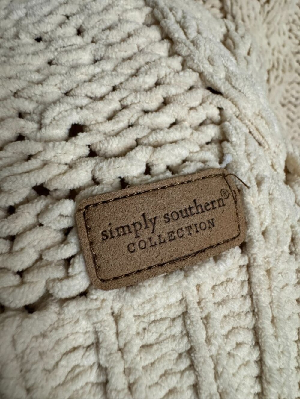 Simply Southern Collection Women's Cropped Braid Sweater - Picture 4 of 9